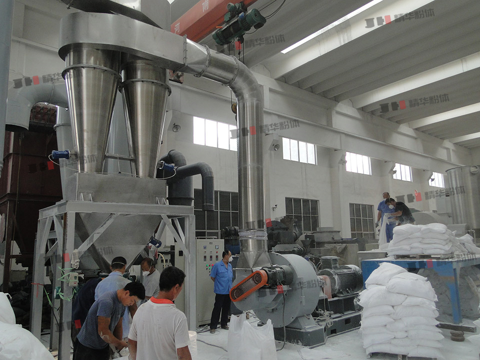 輕質(zhì)碳酸鈣超微粉碎機(jī)--常州某公司