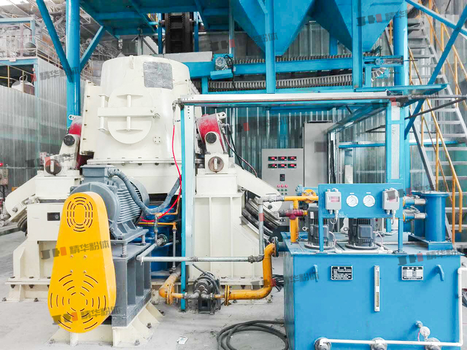 板狀剛玉立磨-山東鯤鵬某生產(chǎn)現(xiàn)場(chǎng)